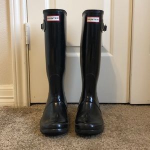 Black Hunter Boots